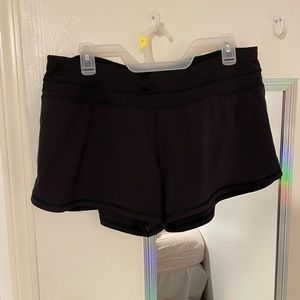 lululemon black shorts - 10